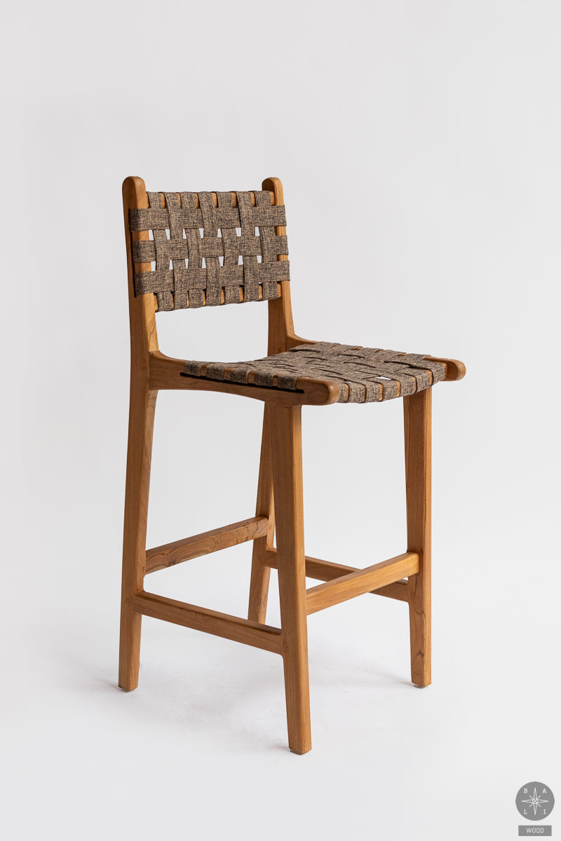 Pusbario kėdė iš tikmedžio su audiniu