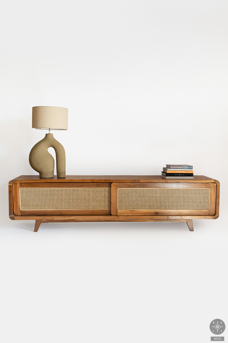 Tikmedžio komoda su rotangu