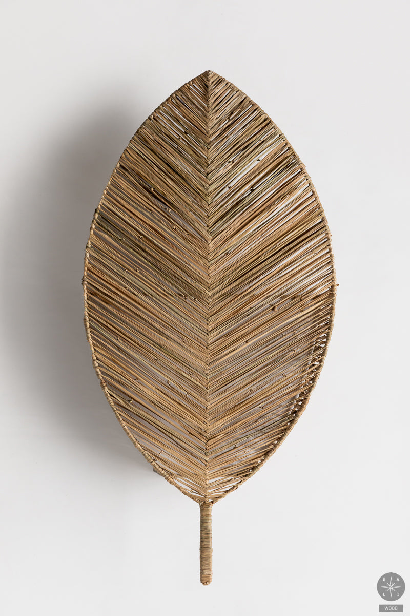 Sieninis šviestuvo gaubtas iš rafijos