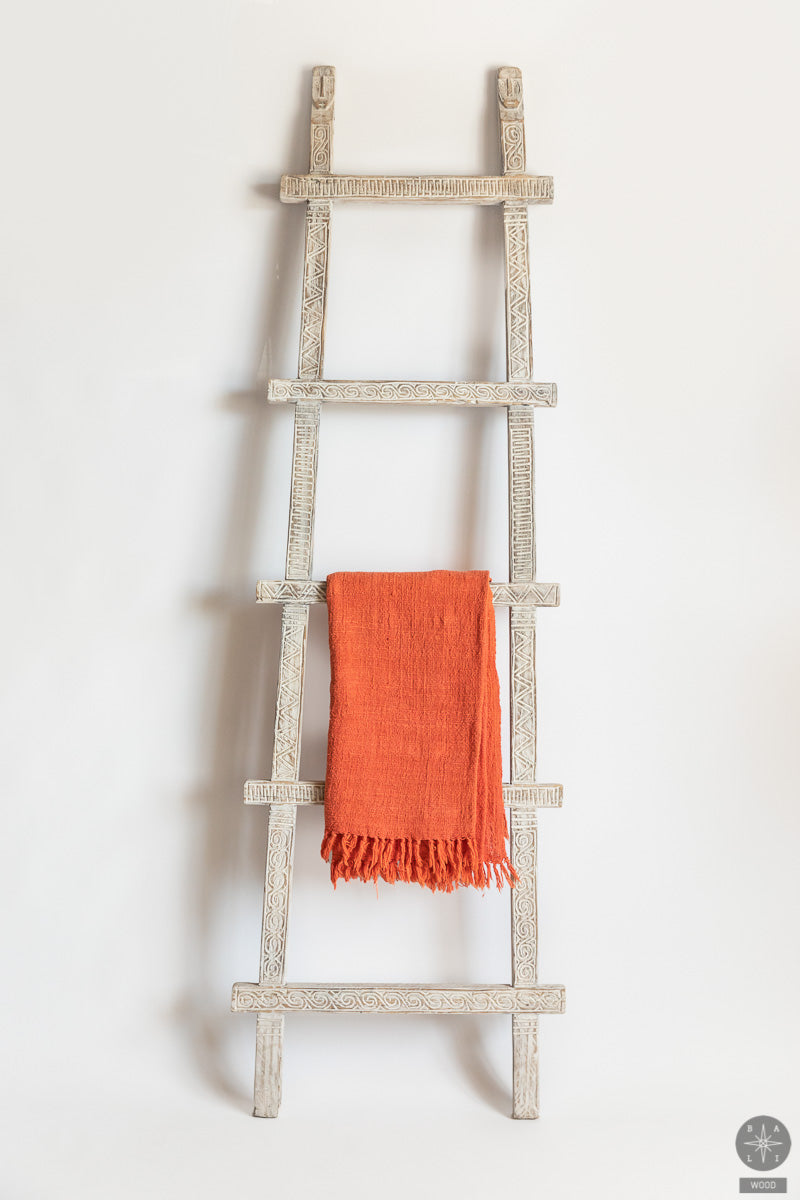 Kabykla iš tikmedžio