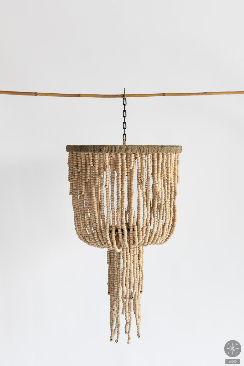 Sietynas iš medinių karoliukų