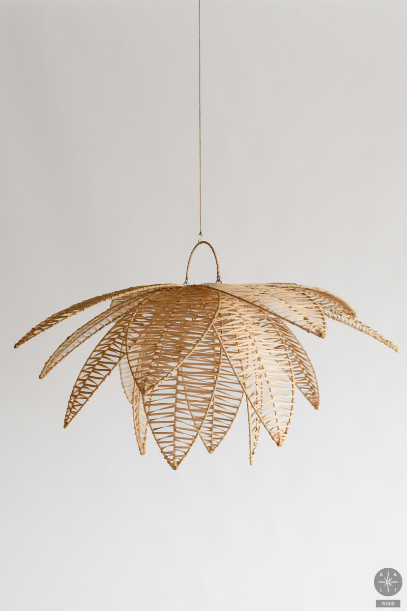 Šviestuvo gaubtas iš rotango