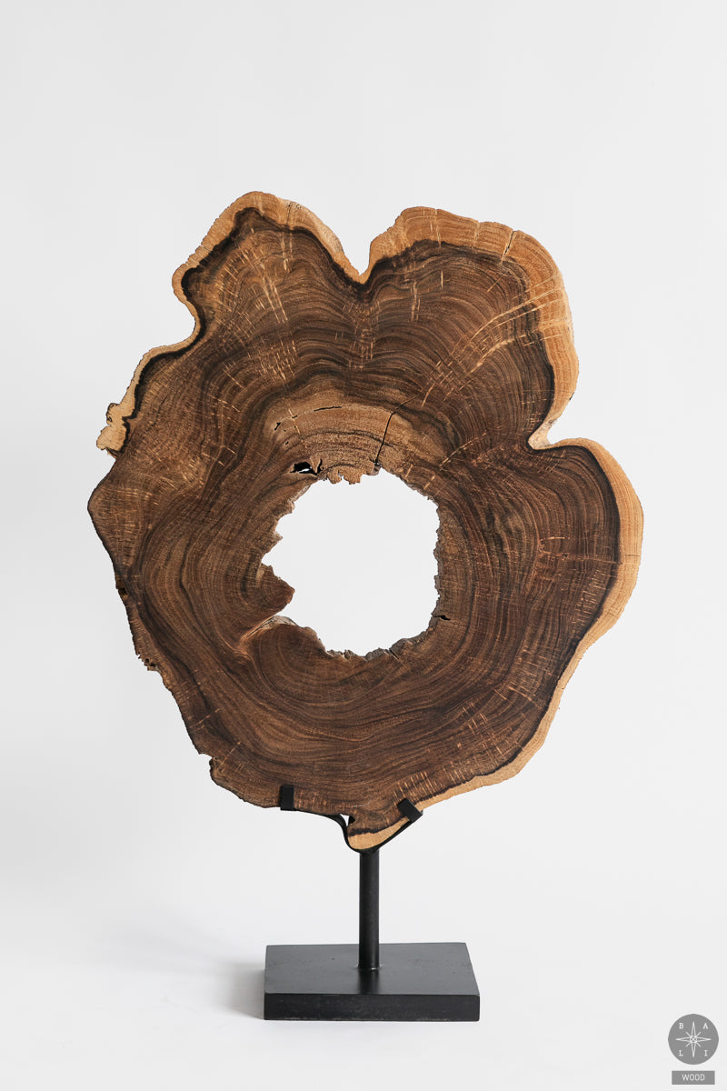 Suar medžio dekoracija