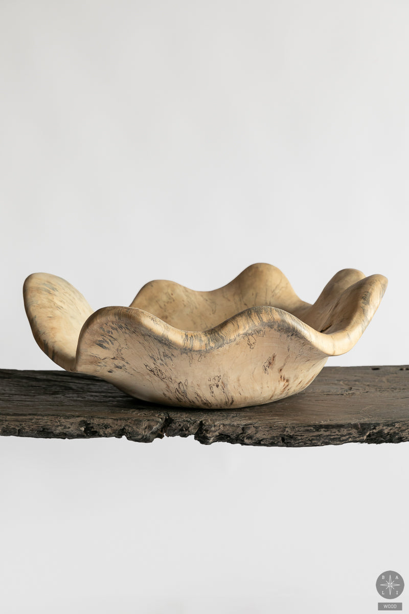 Dubuo iš tamarindo medžio