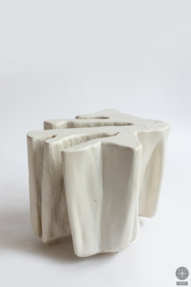 Staliukas iš Polinezijos riešutmedžio