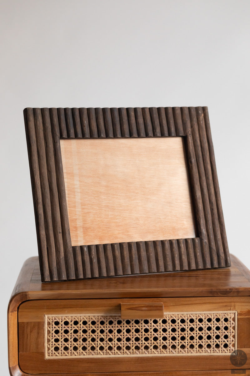 Nuotraukų rėmelis iš medžio