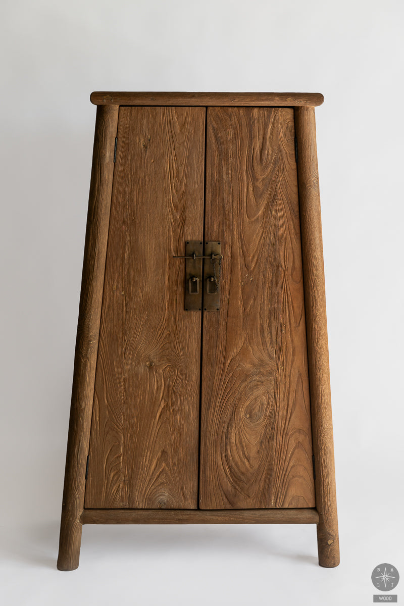 Spinta iš tikmedžio