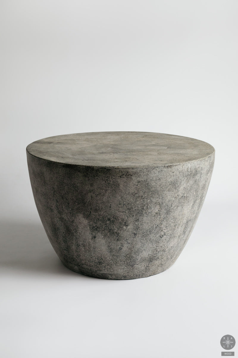 Betoninis kavos staliukas