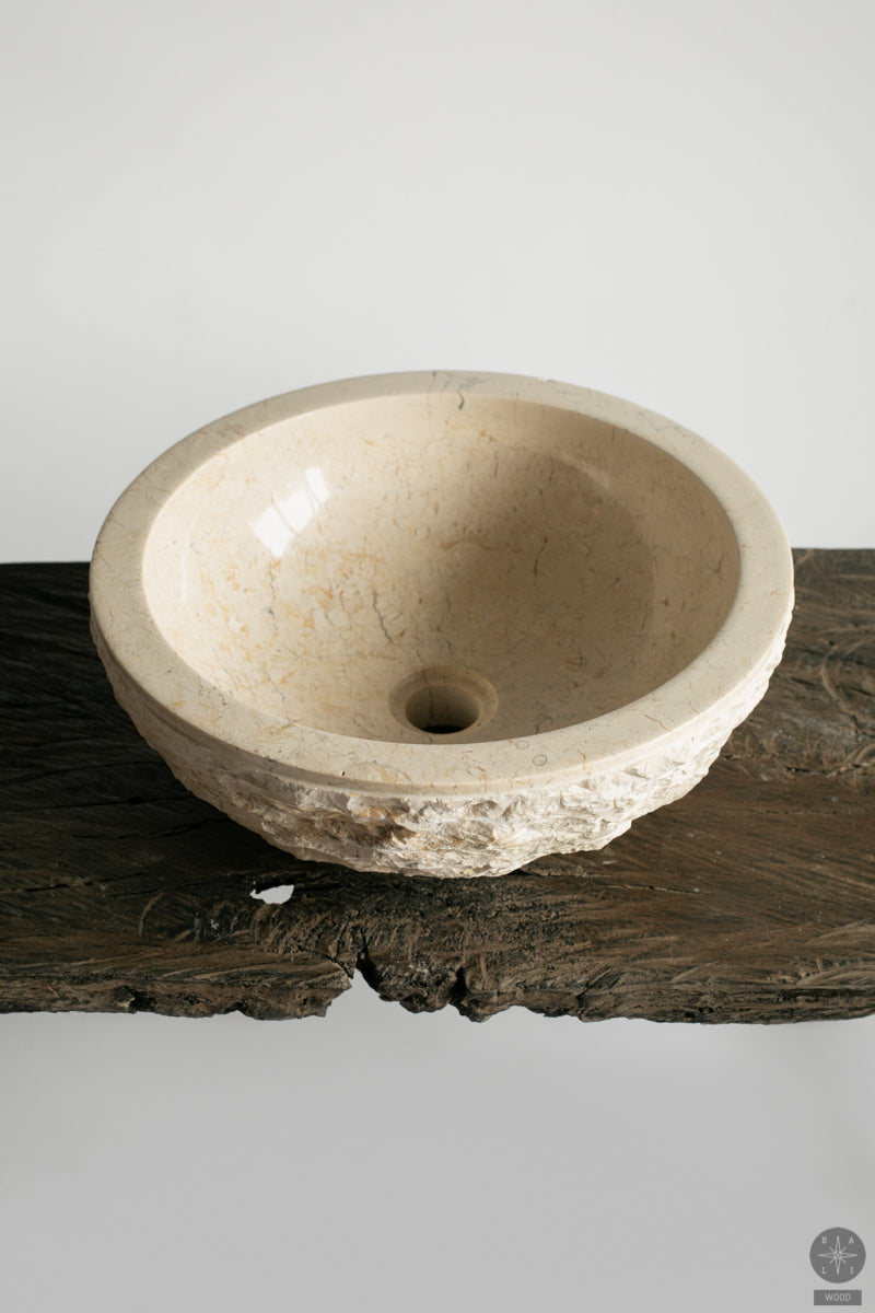 Balto marmuro praustuvas