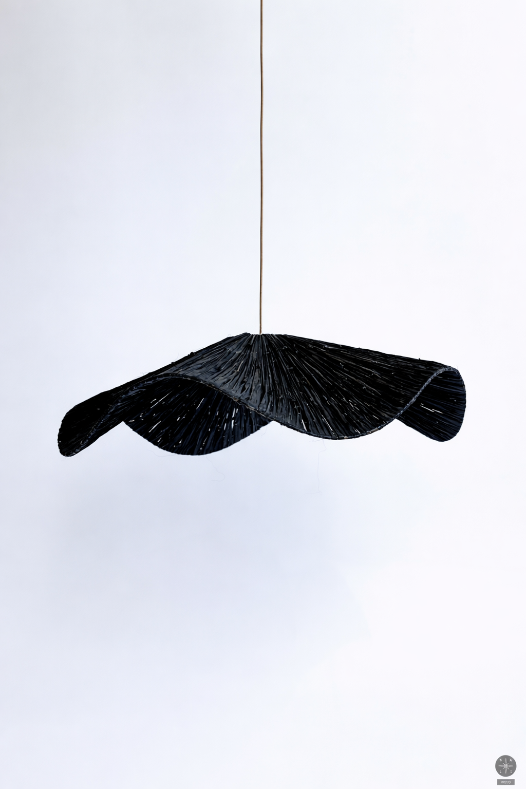 Šviestuvo gaubtas iš raffia