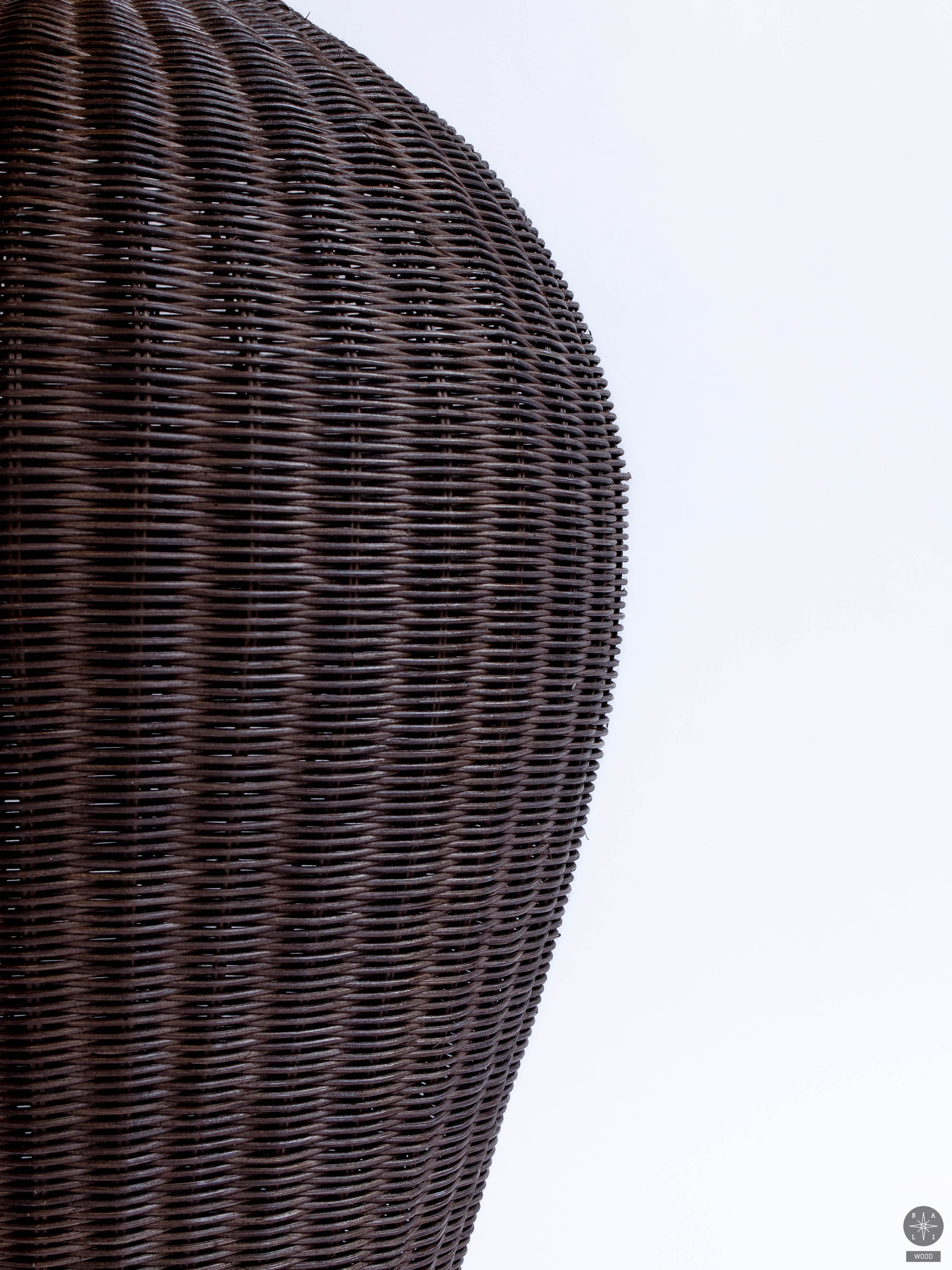 Grindinis šviestuvas iš rotango