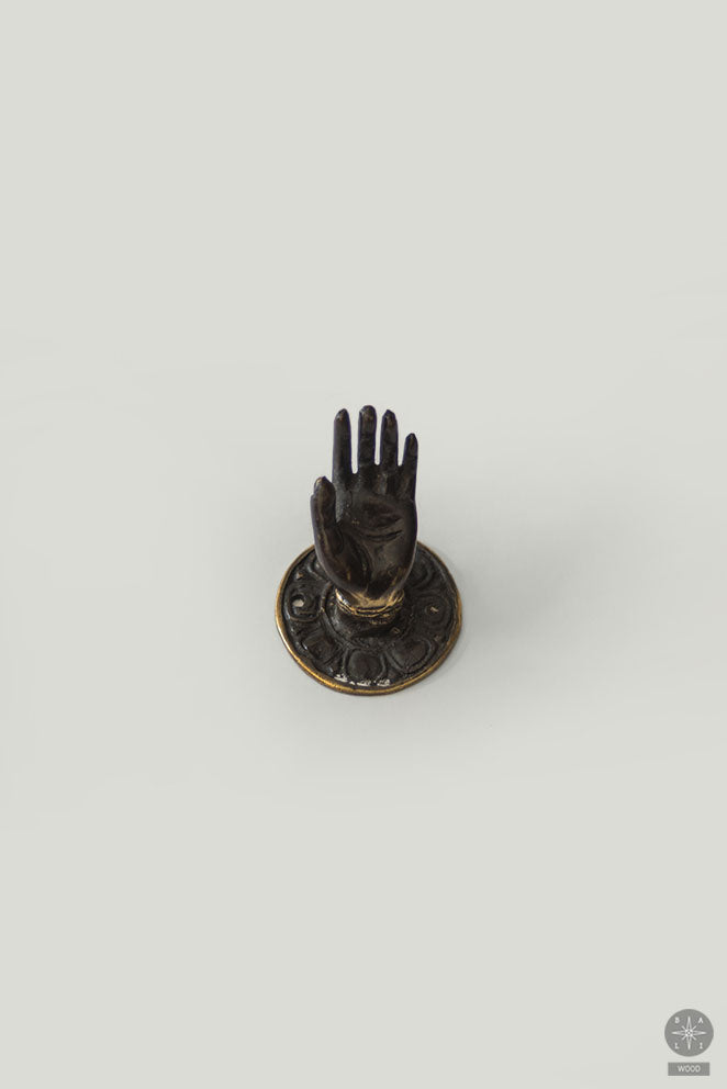 Žalvarinė rankenėlė