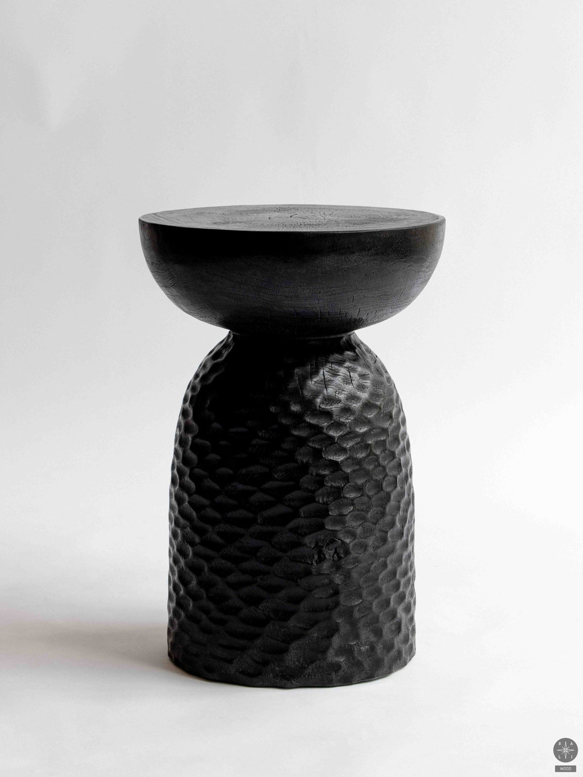 Mango kavos staliukas