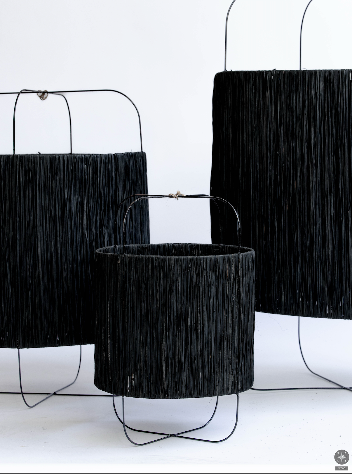 Šviestuvo gaubtas iš raffia