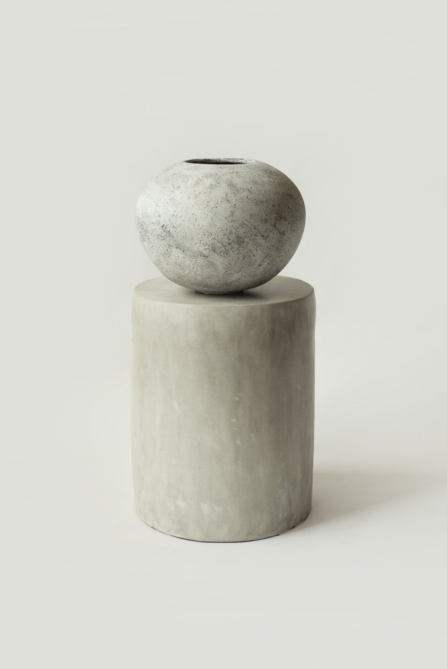 Dekoratyvinė vaza iš terakotos