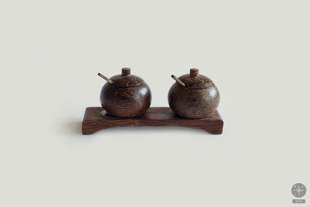 Prieskoninių indelių rinkinys iš palmės medžio